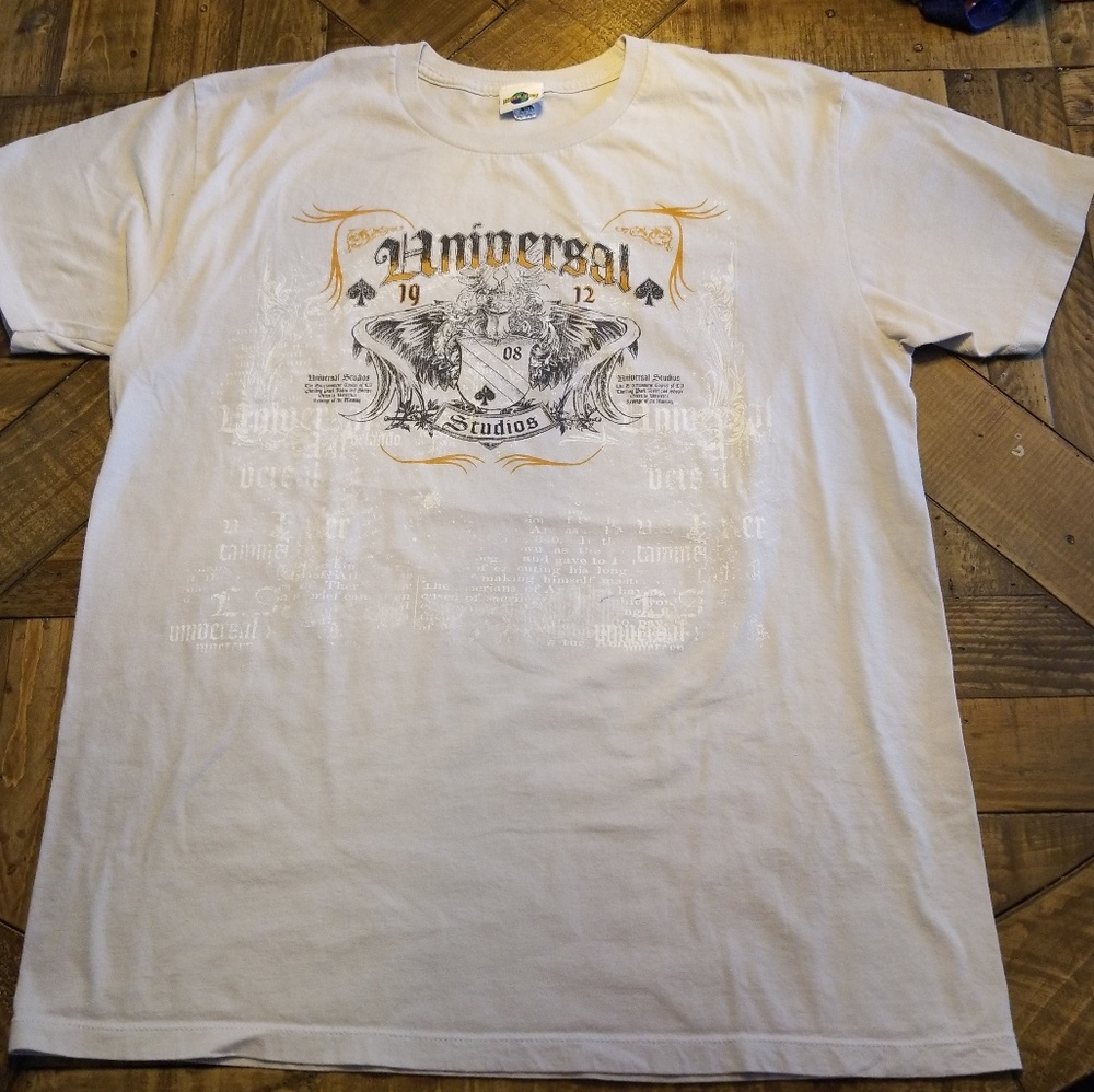 Universal Studios Grey T-shirt grafic design